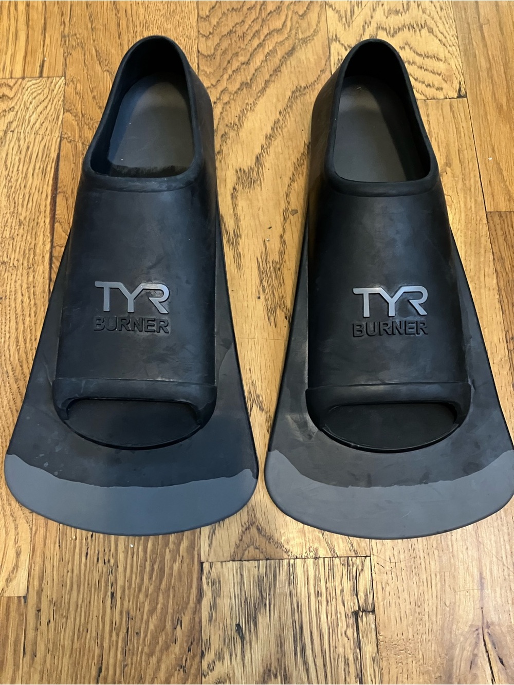 Tyr Burner Swim Fins Men's 11-13 Women's 12.5-14.5 Black Grey Rubber New OOB